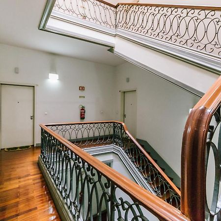 Chiado 2 Bedroom Elegant Apartment Lisbon Bagian luar foto
